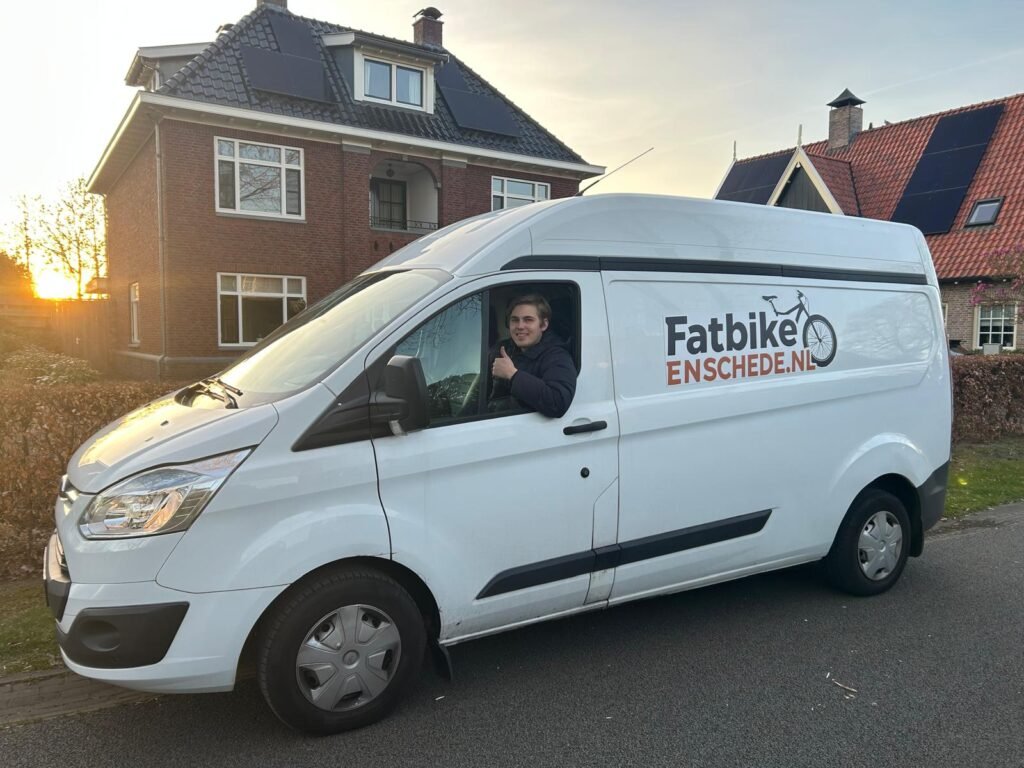 Fatbike onderhouds bus voor onderhoud en reparaties aan huis